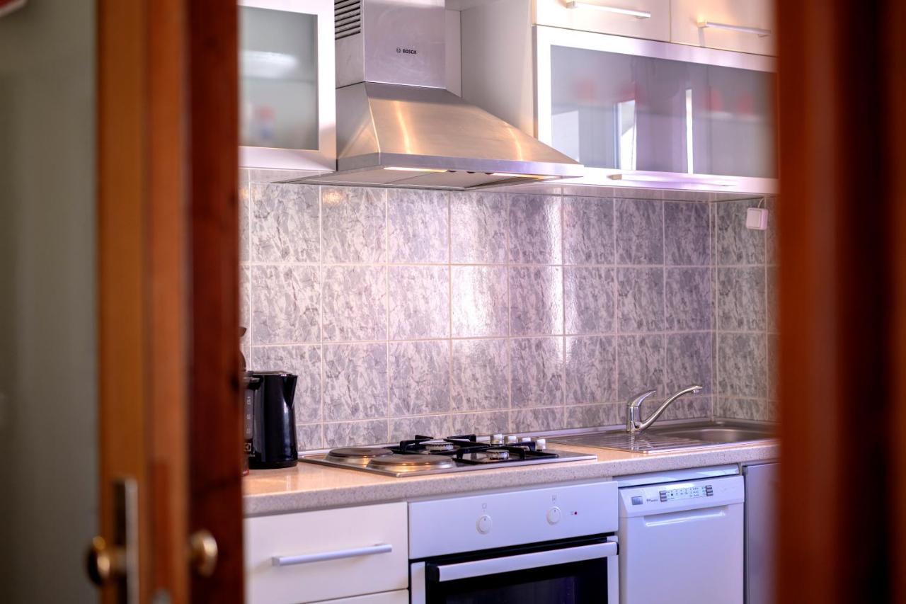 Apartments Bodlovic - Zf Hvar ฮวาร์ ภายนอก รูปภาพ