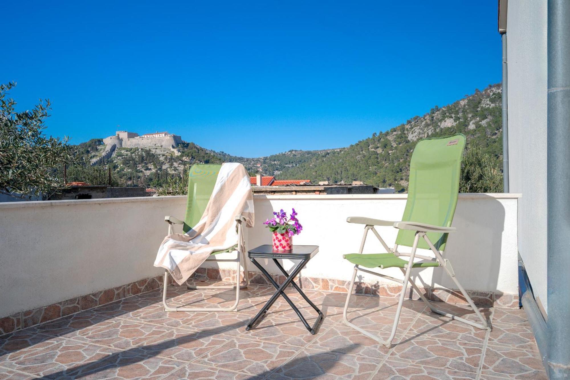 Apartments Bodlovic - Zf Hvar ฮวาร์ ภายนอก รูปภาพ